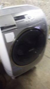 倉敷市老松付近で回収させて頂いたドラム洗濯機