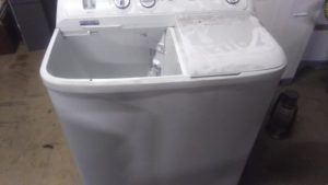 倉敷市西阿知町付近で回収させて頂いた二層式洗濯機