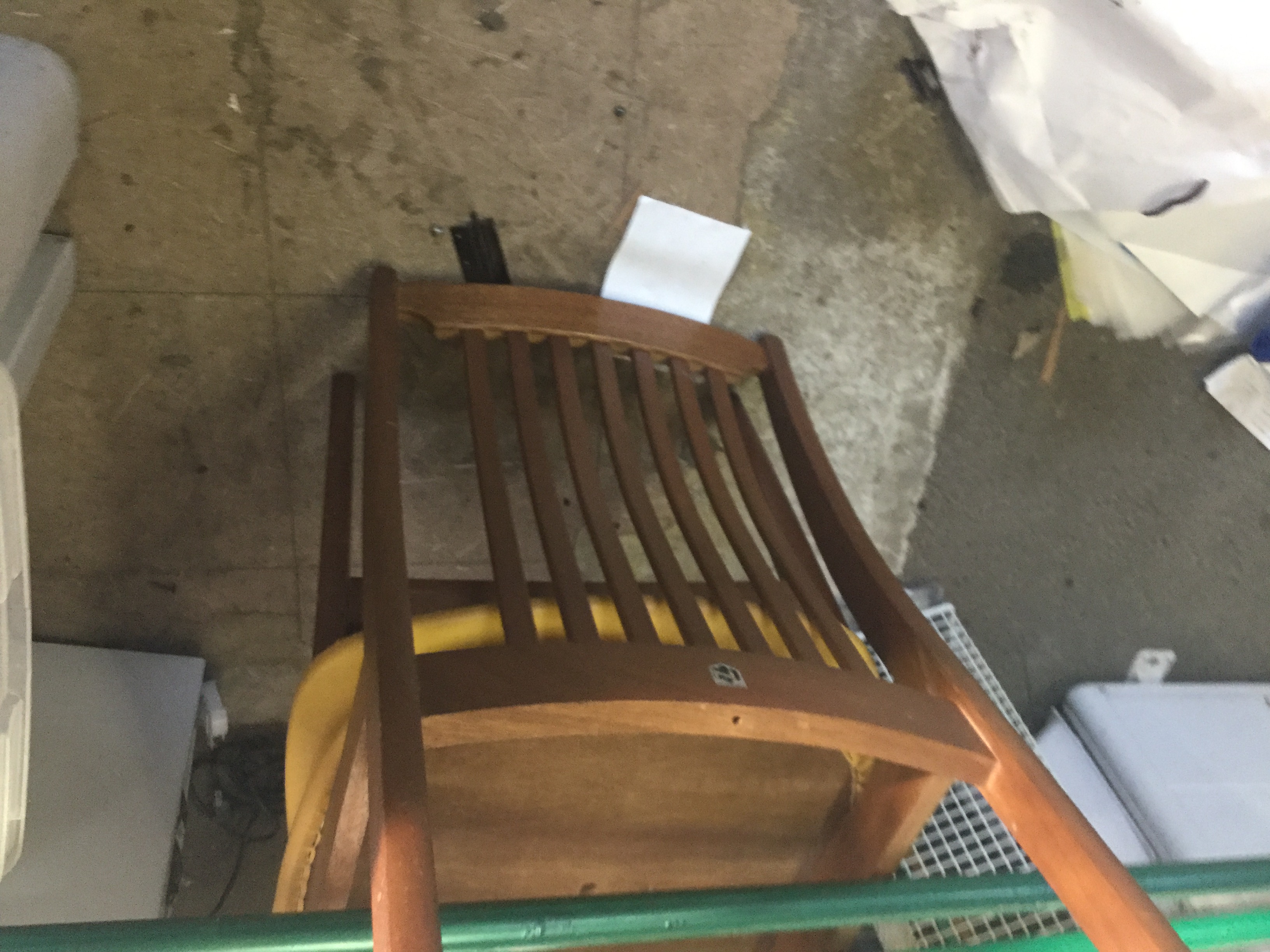 倉敷市中庄での不用品回収した椅子