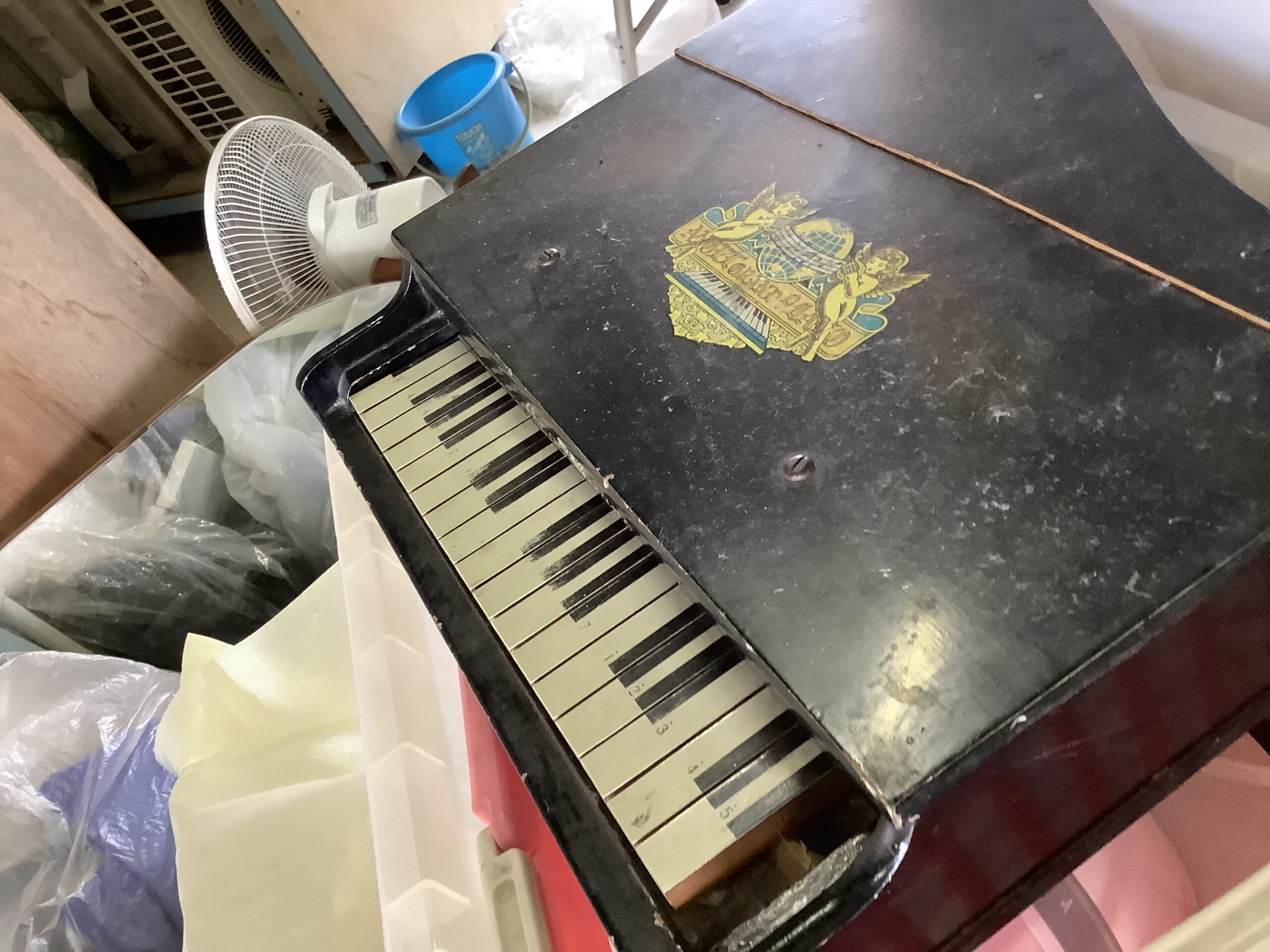 倉敷市玉島で回収したおもちゃのピアノ