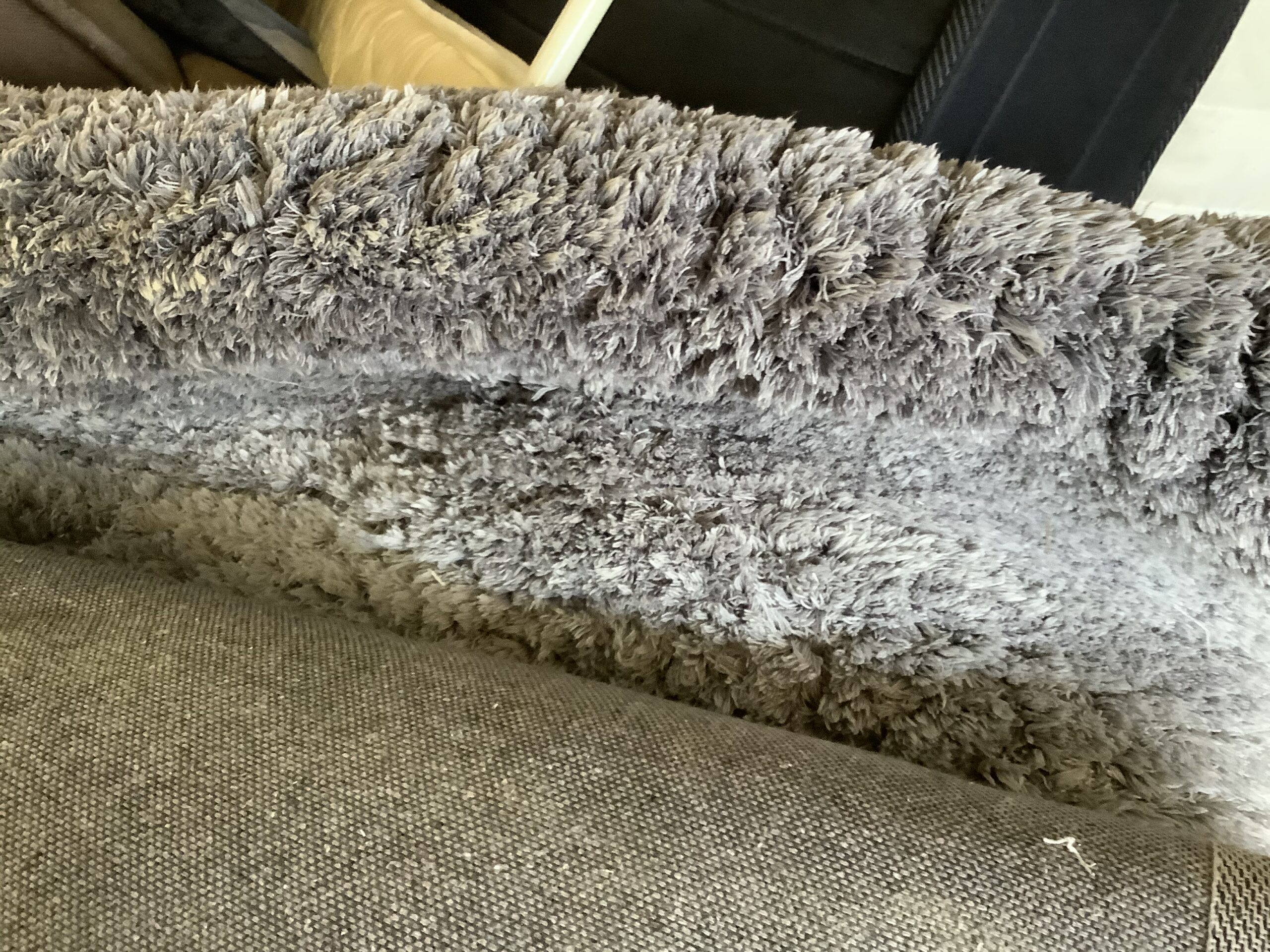 倉敷市水島で回収した絨毯