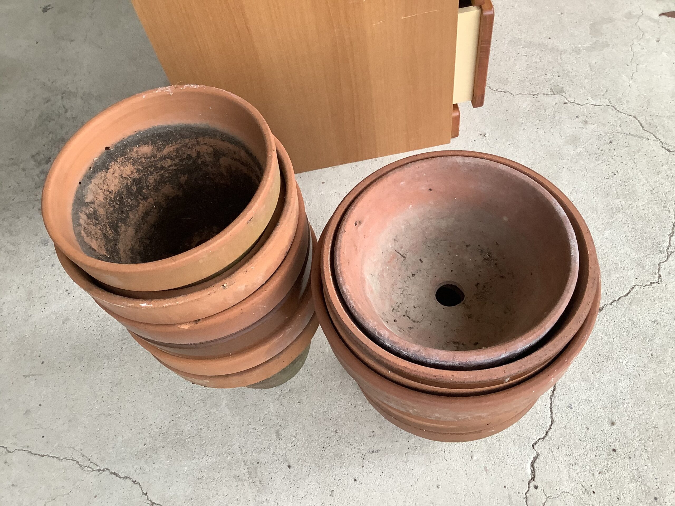 倉敷市水島で回収した植木鉢