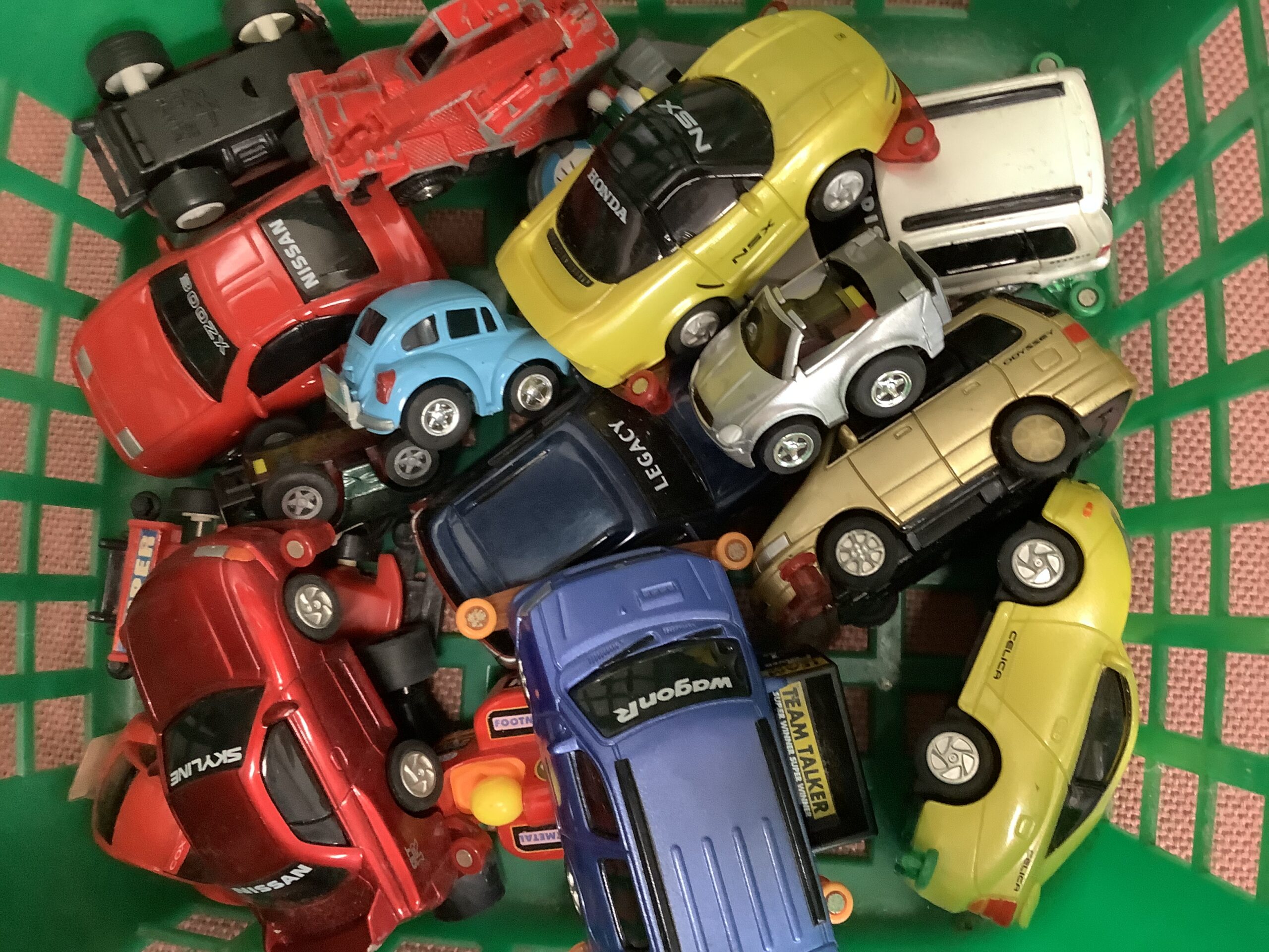 倉敷市茶屋町で回収したおもちゃのミニカー